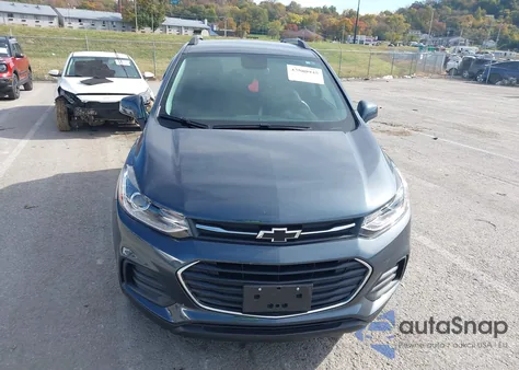 2022 Chevrolet Trax Awd Lt z USA, uszkodzony, nr VIN KL7CJPSM8NB557752